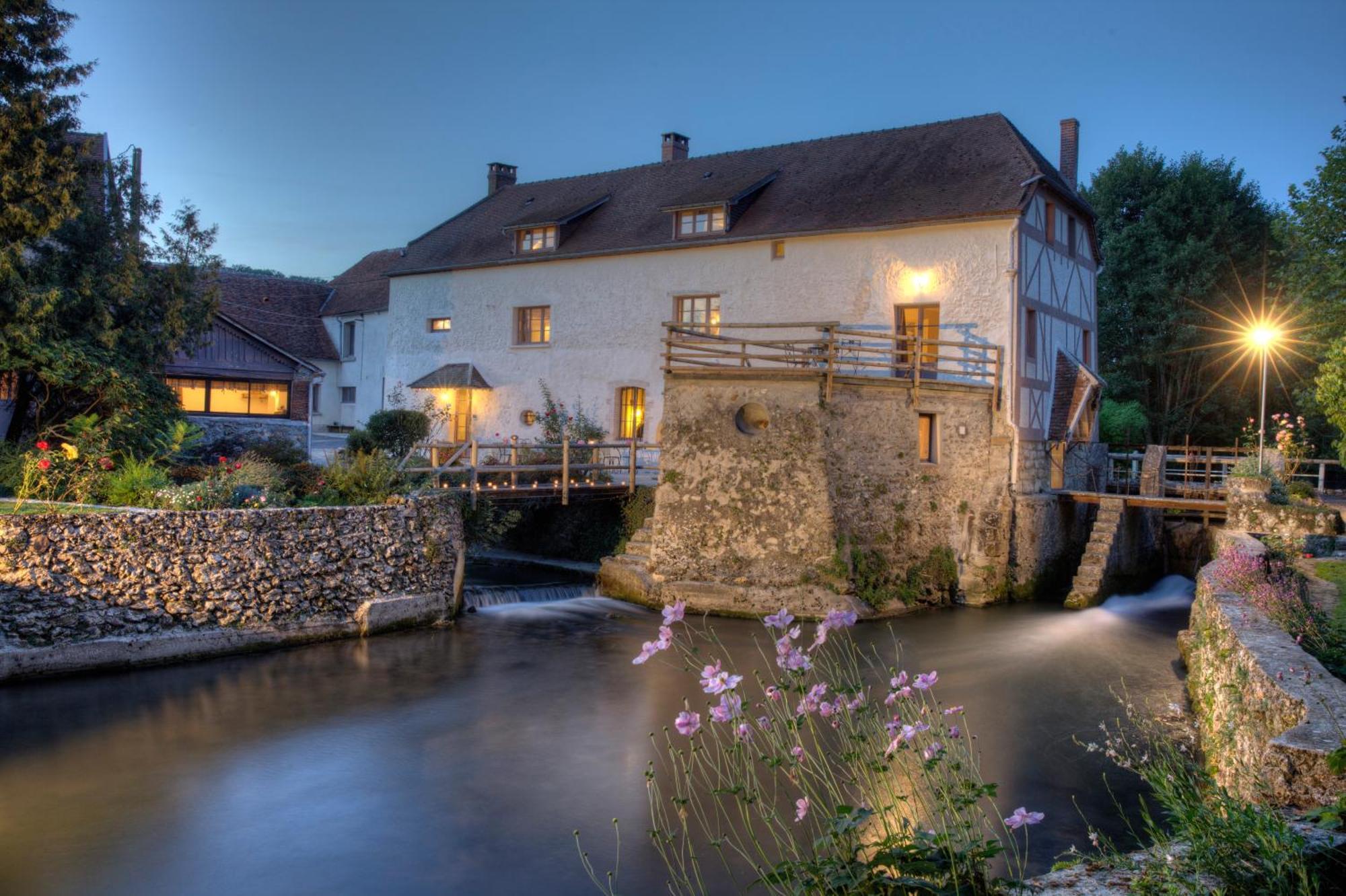 Charme Au Fil De L'Eau Hotel Vendieres Exterior foto